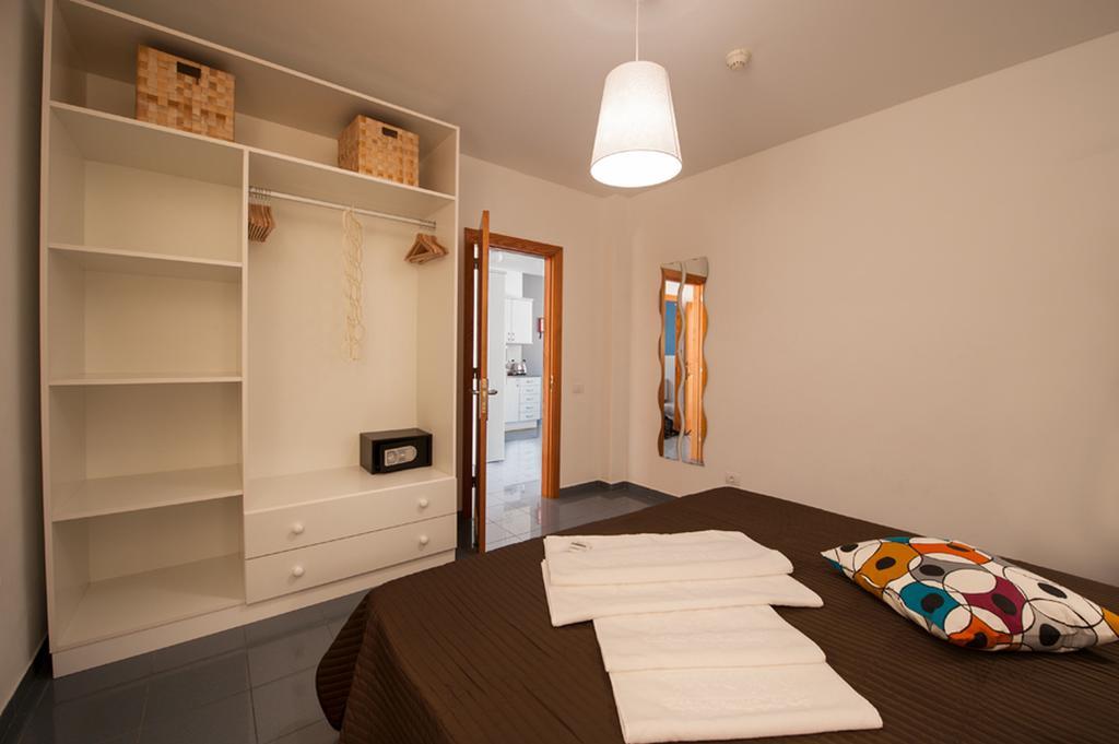 Apartamentos Miami Sun Puerto Rico  Pokoj fotografie